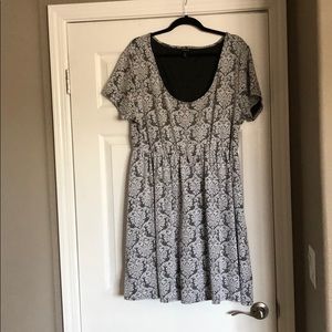 LAST CHANCE Torrid black and white baby doll dress